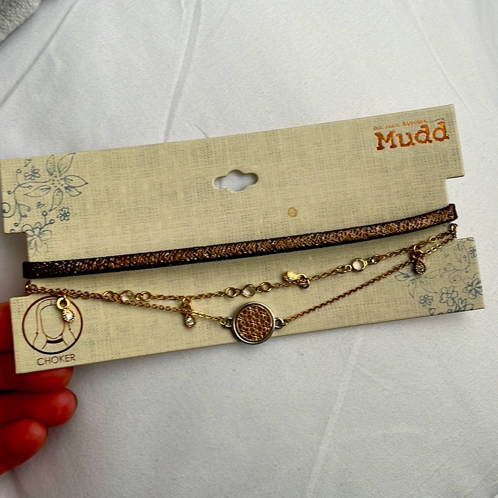 Choker gold